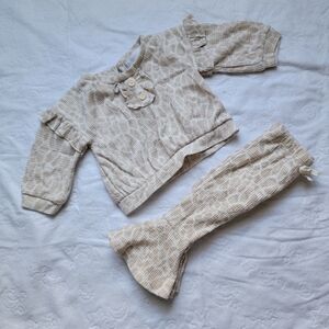 Rachel Zoe Beige Textured Baby Set 12M